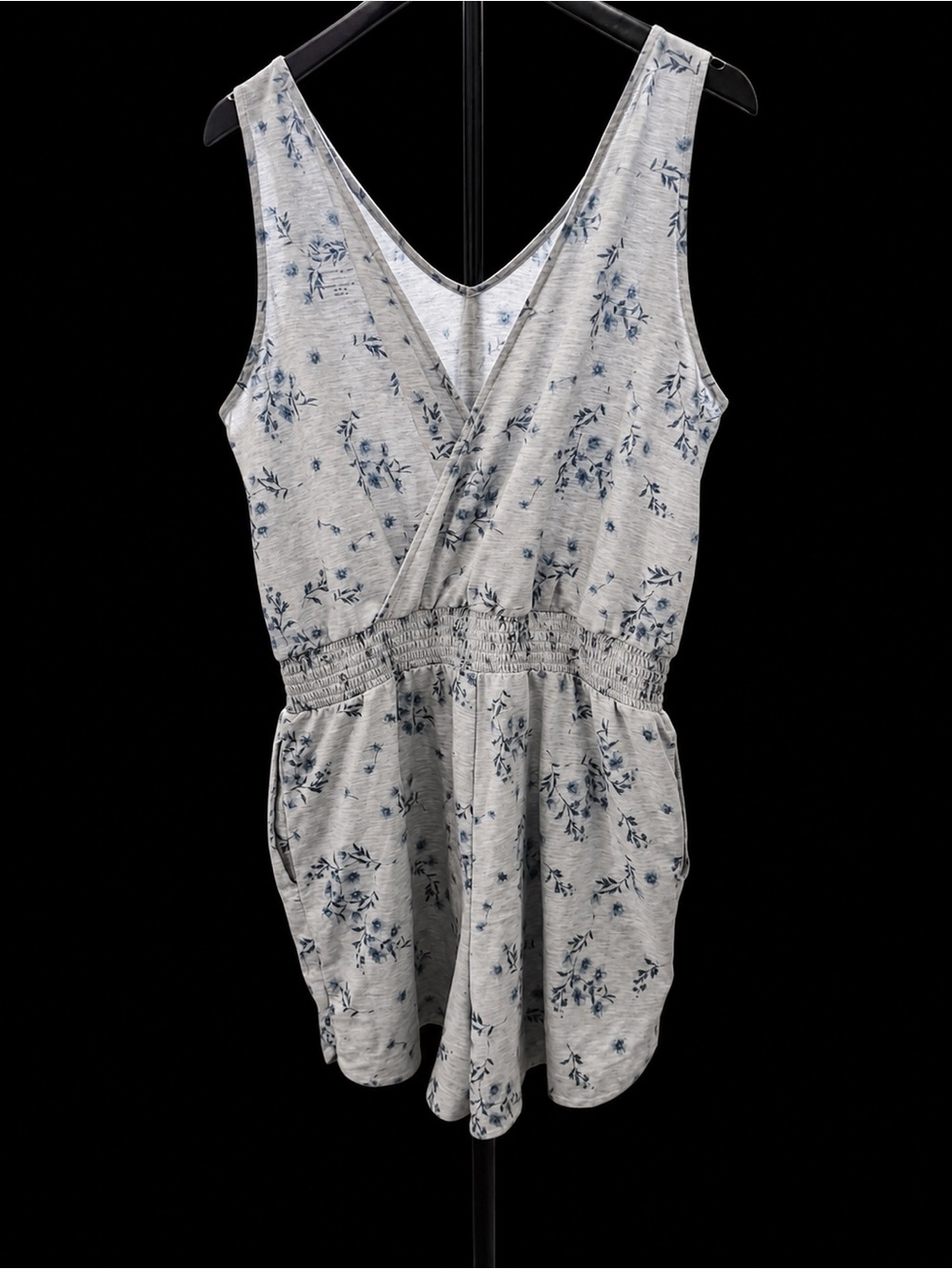 Awhile Women’s Large Gray Blue Floral Sleeveless Lounge Romper